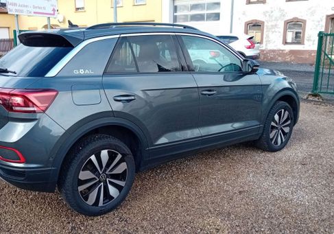 Volkswagen T-Roc, 2025