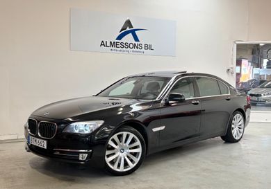 BMW 750, 2014