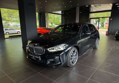BMW 120, 2022
