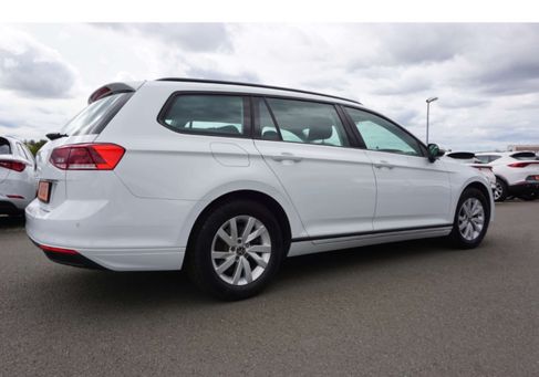 Volkswagen Passat Variant, 2023 2
