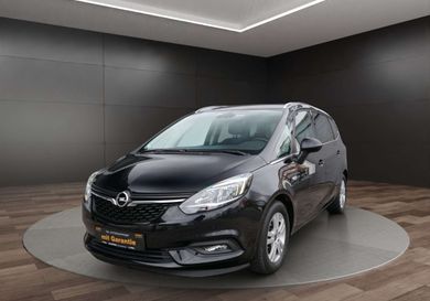 Opel Zafira Tourer, 2017