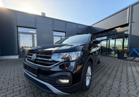 Volkswagen T-Cross, 2019