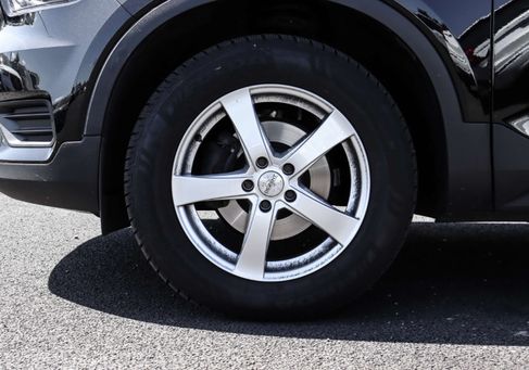 Volvo XC40, 2020 3