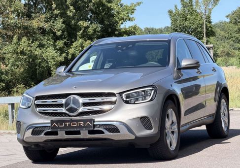 Mercedes-Benz GLC 200, 2021