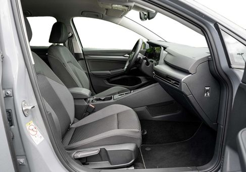 Volkswagen Golf, 2022 3