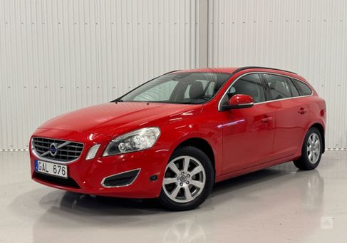 Volvo V60, 2011