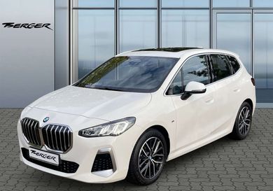 BMW 220, 2022