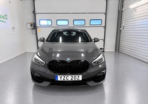 BMW 118, 2020 2