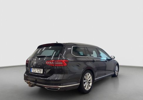 Volkswagen Passat Variant, 2018 3