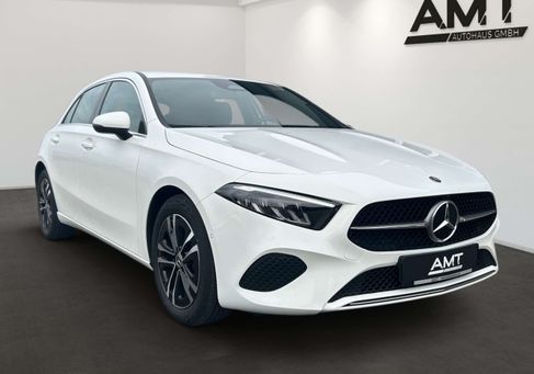 Mercedes-Benz A 180, 2025