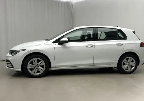 Volkswagen Golf, 2023 2