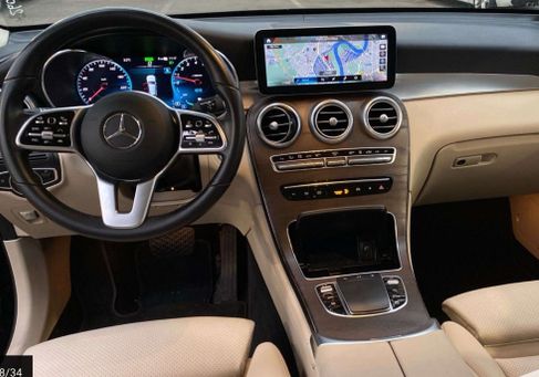 Mercedes-Benz GLC 300, 2020