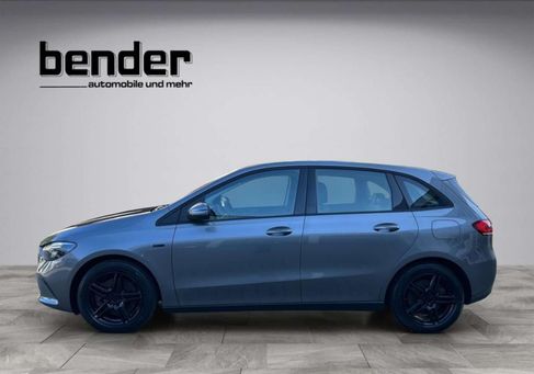 Mercedes-Benz B 250, 2021
