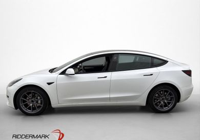 Tesla Model 3, 2021