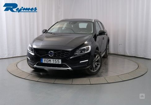 Volvo V60 Cross Country, 2018