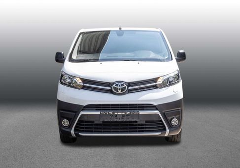 Toyota Proace, 2022 3