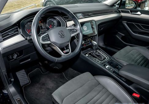 Volkswagen Passat, 2021