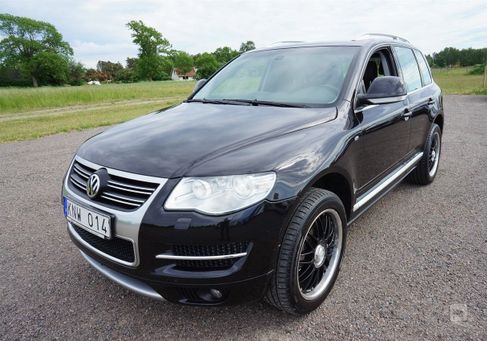 Volkswagen Touareg, 2010