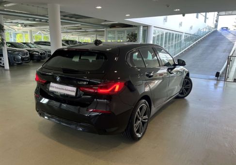 BMW 118, 2022