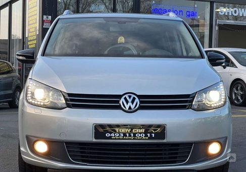 Volkswagen Touran, 2013