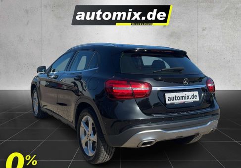 Mercedes-Benz GLA 200, 2020 3