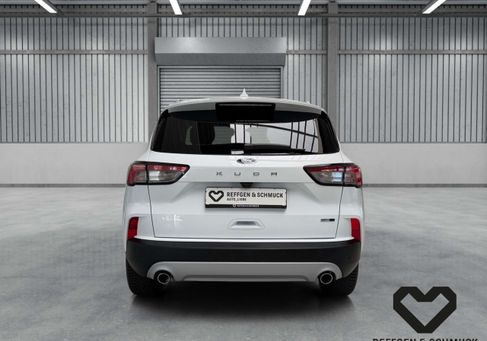 Ford Kuga, 2020