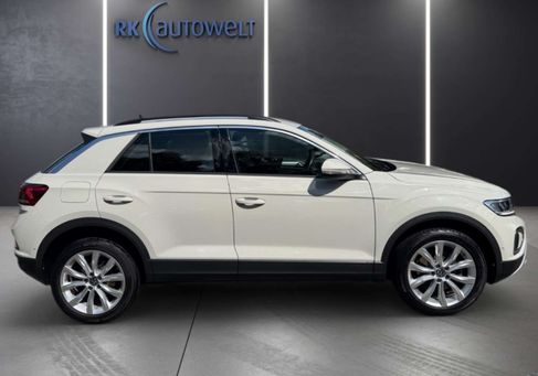 Volkswagen T-Roc, 2022