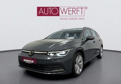 Volkswagen Golf, 2023