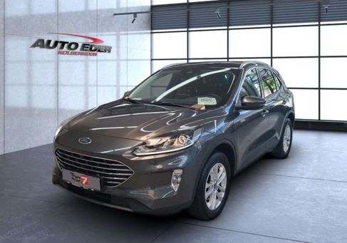 Ford Kuga, 2022