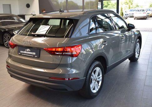Audi Q3, 2022