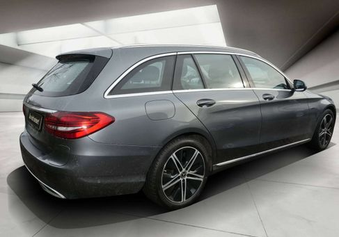 Mercedes-Benz C 300, 2020