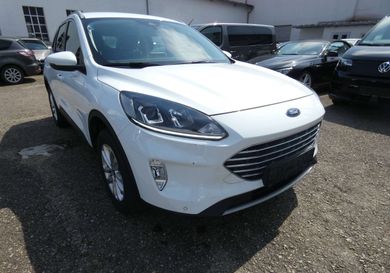 Ford Kuga, 2022