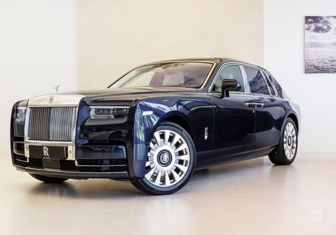 Rolls-Royce Phantom, 2023