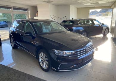 Volkswagen Passat Variant, 2022