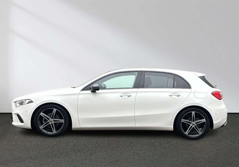 Mercedes-Benz A 160, 2019 3