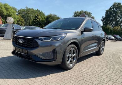 Ford Kuga, 2025