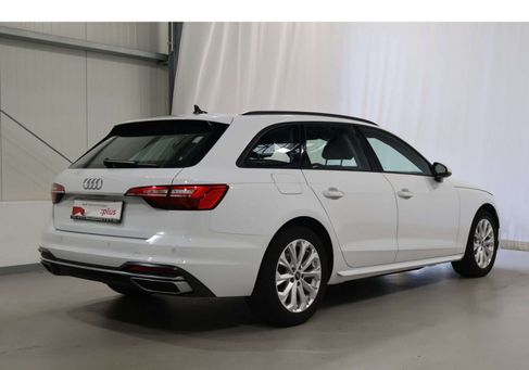 Audi A4, 2023