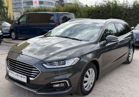 Ford Mondeo, 2022 3