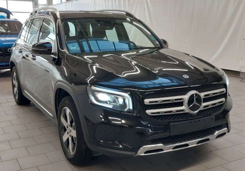 Mercedes-Benz GLB 200, 2021