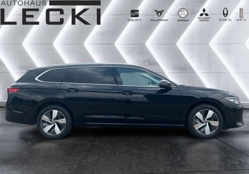 Volkswagen Passat Variant, 2024 2