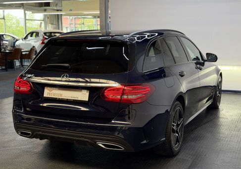 Mercedes-Benz C 300, 2021