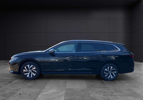 Volkswagen Passat Variant, 2024 2