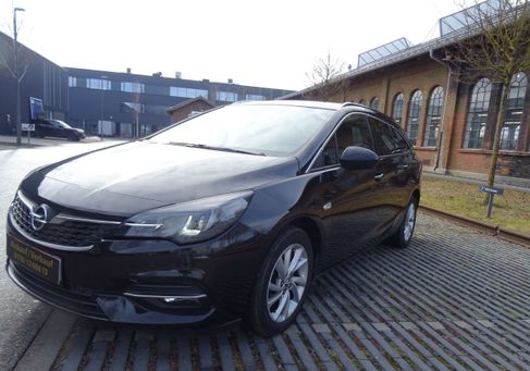 Opel Astra, 2022