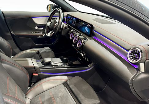 Mercedes-Benz CLA 200, 2021 3