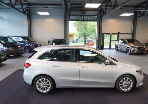 Mercedes-Benz B 200, 2019