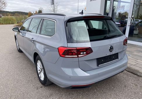 Volkswagen Passat Variant, 2022