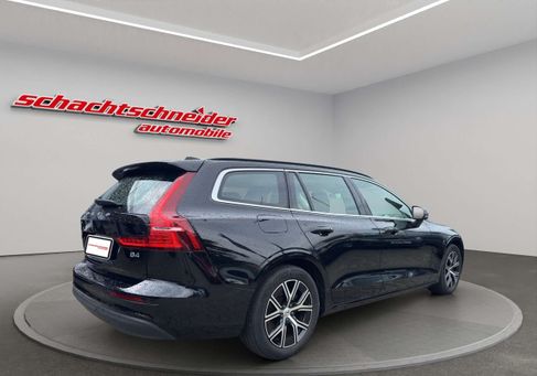 Volvo V60, 2023