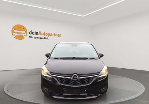 Opel Zafira, 2017