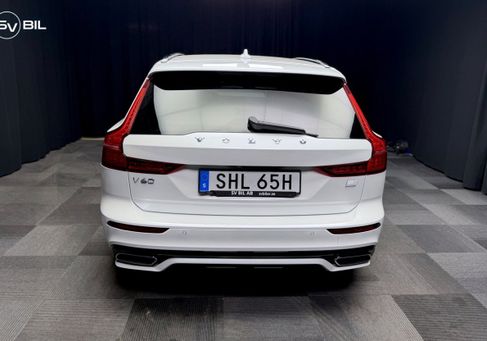 Volvo V60, 2021