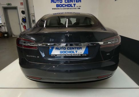 Tesla Model S, 2017